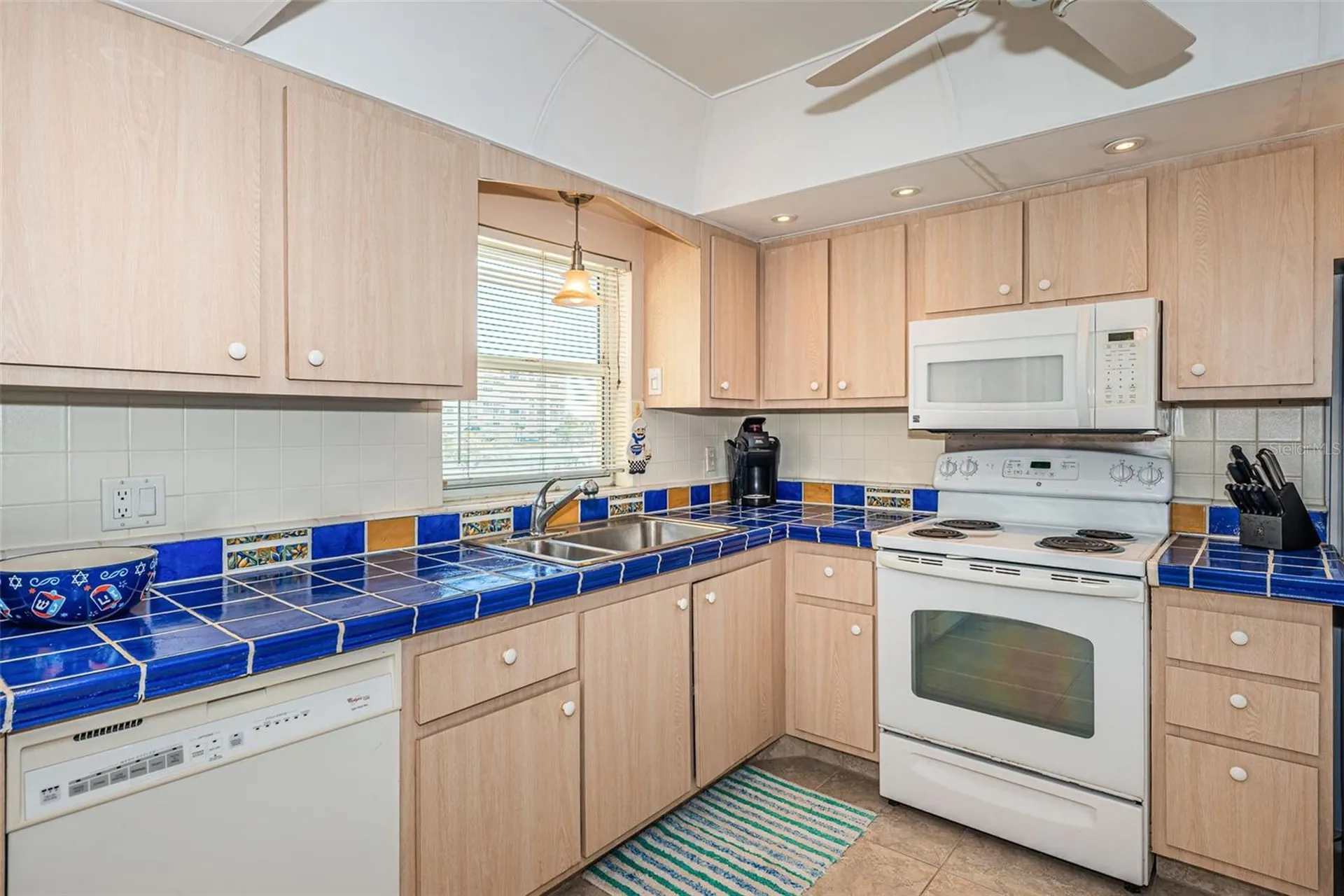 4750 Cove Circle St Petersburg FL 33708
