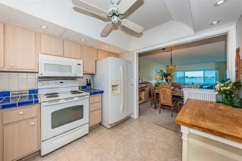 4750 Cove Circle St Petersburg FL 33708