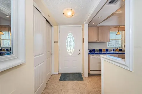 4750 Cove Circle St Petersburg FL 33708