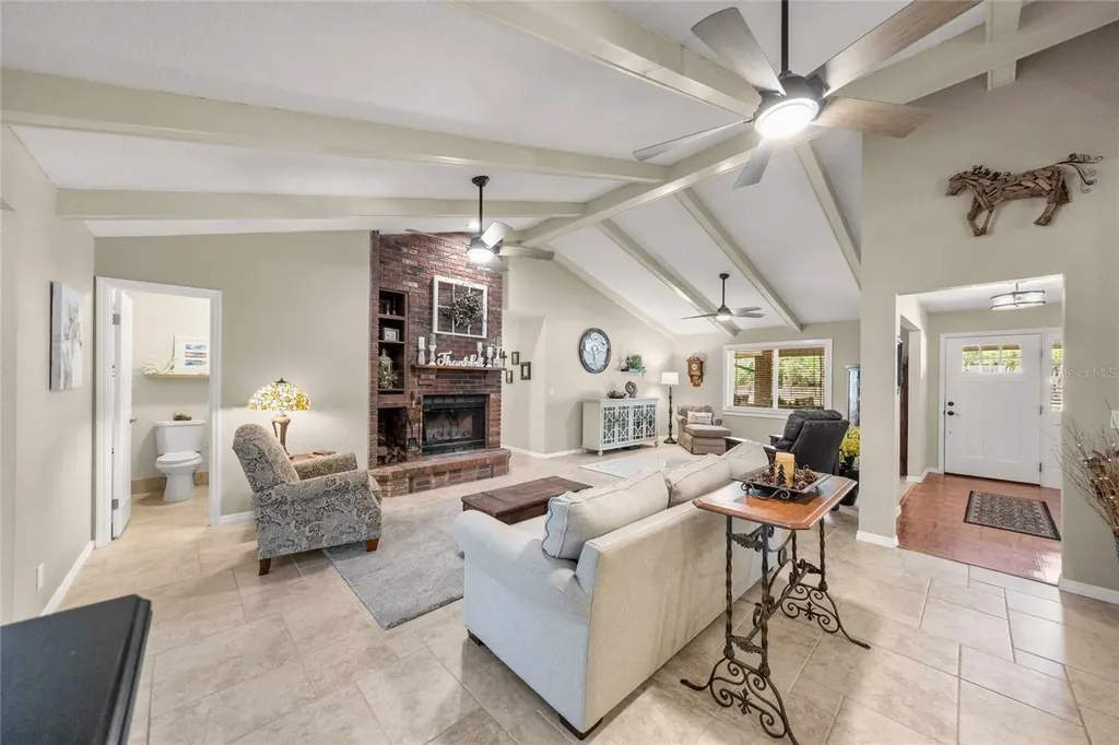 9525 SW 72nd Court Ocala FL 34476