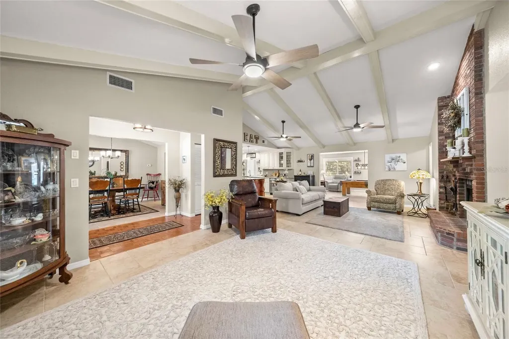 9525 SW 72nd Court Ocala FL 34476