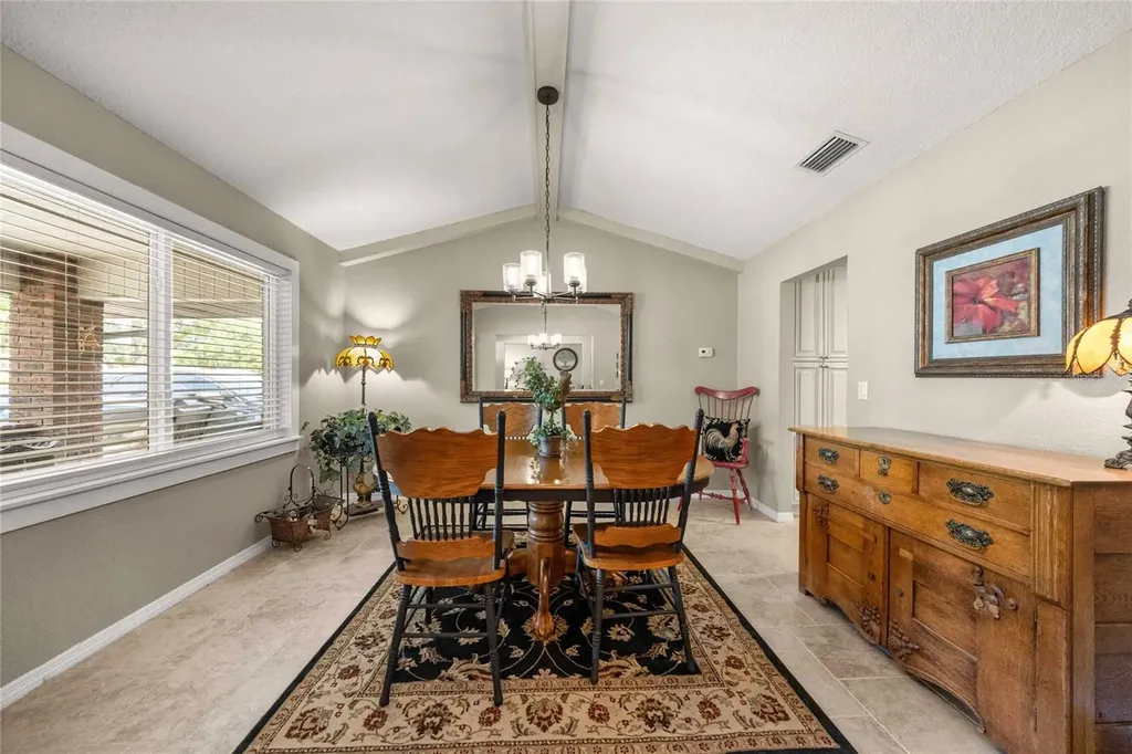9525 SW 72nd Court Ocala FL 34476