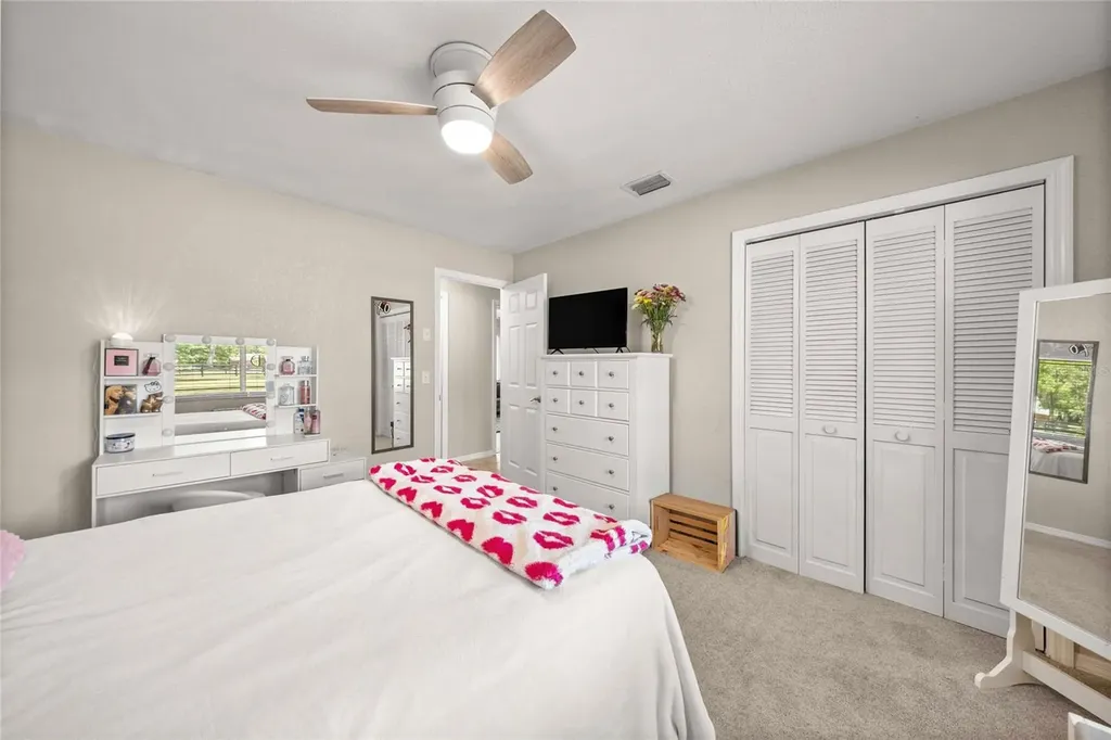 9525 SW 72nd Court Ocala FL 34476