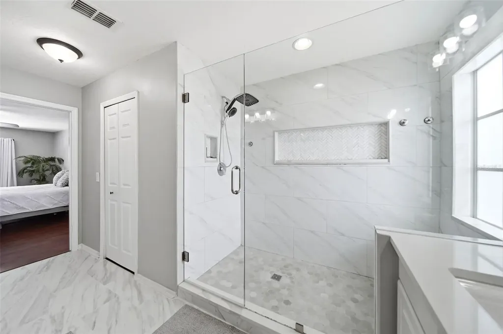 13425 Early Frost Circle Orlando FL 32828