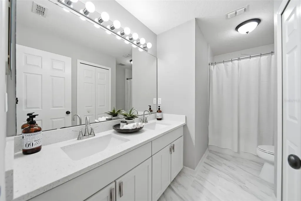 13425 Early Frost Circle Orlando FL 32828