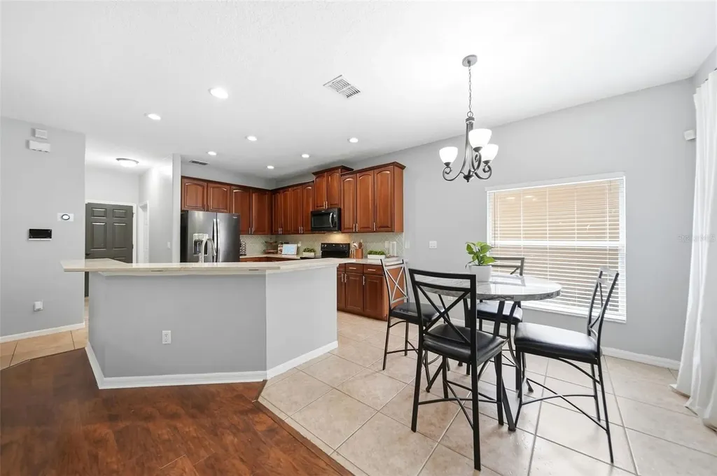 13425 Early Frost Circle Orlando FL 32828