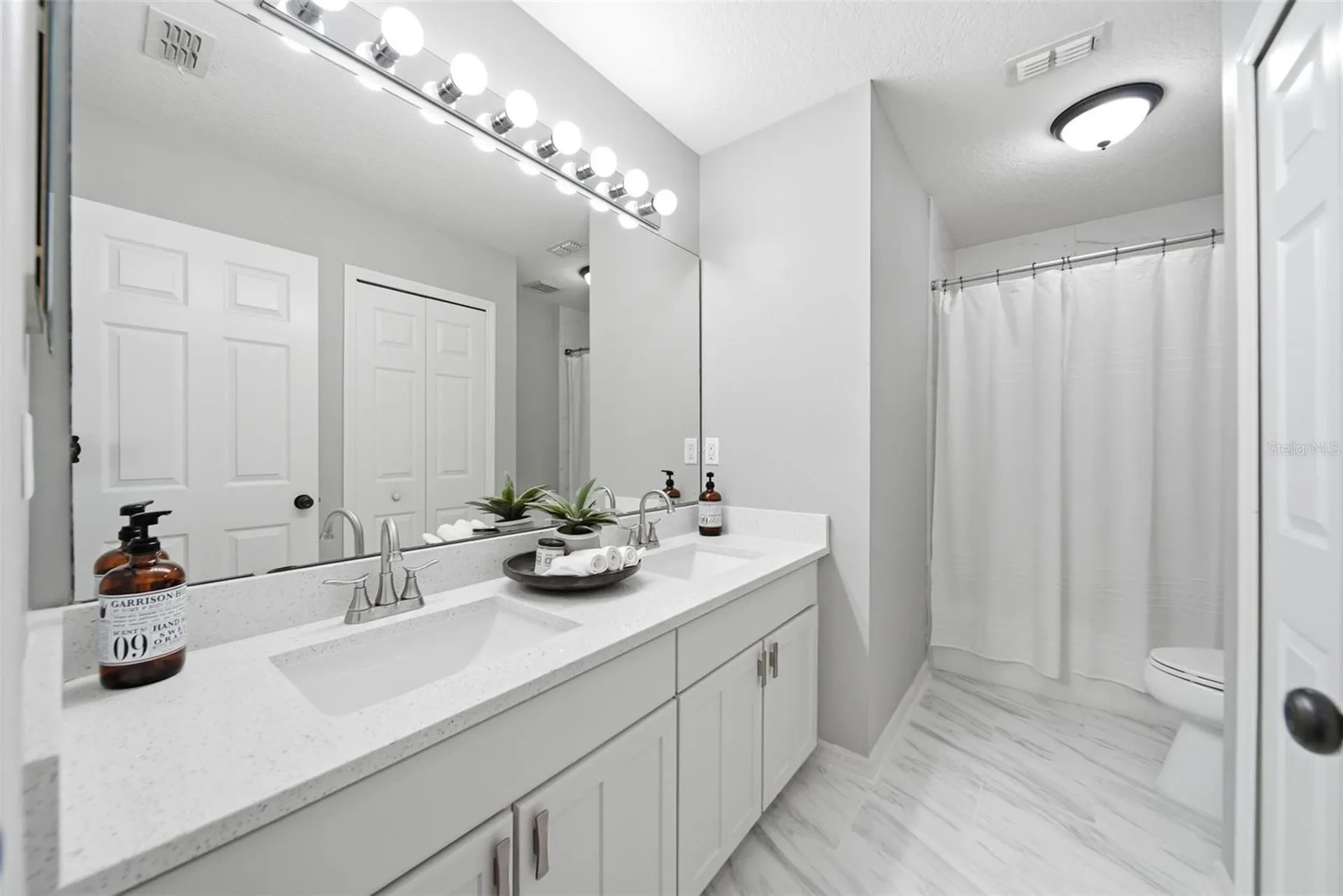 13425 Early Frost Circle Orlando FL 32828