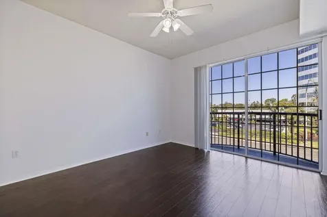 5252 W Kennedy Boulevard Tampa FL 33609