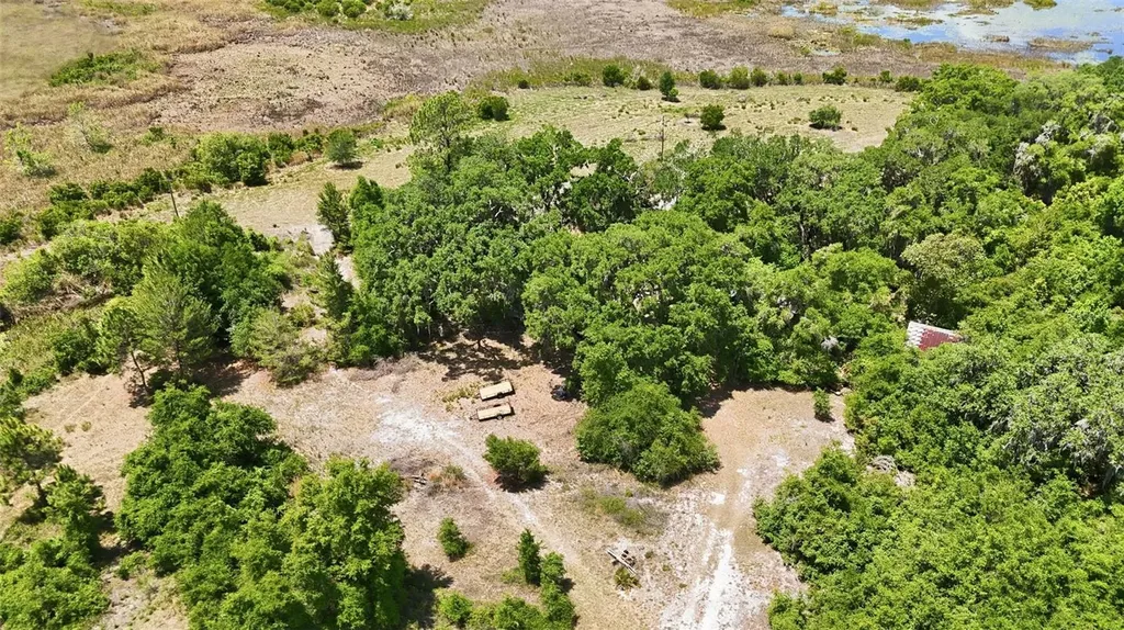 16050 SE 275th Avenue Umatilla FL 32784