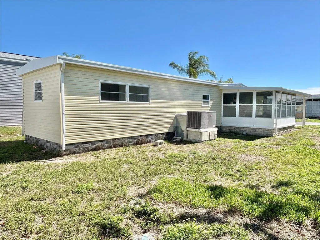 7028 Mount Jupiter Drive NE St Petersburg FL 33702