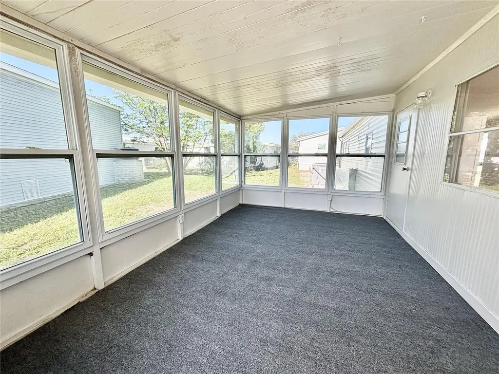 7028 Mount Jupiter Drive NE St Petersburg FL 33702