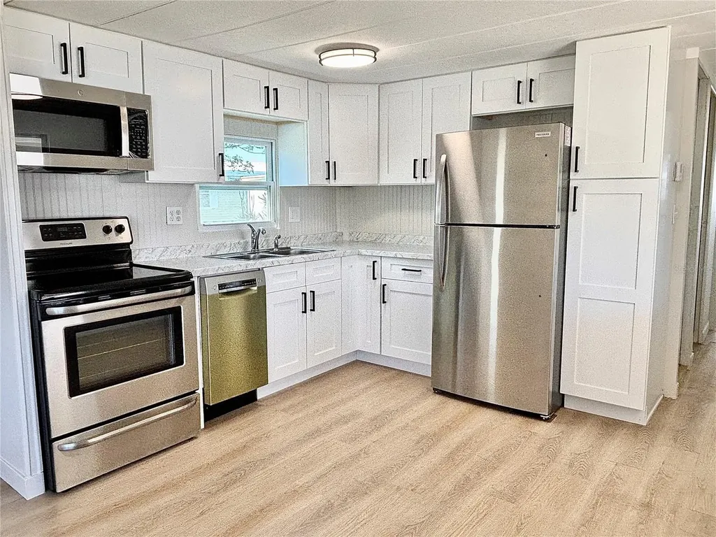 7028 Mount Jupiter Drive NE St Petersburg FL 33702