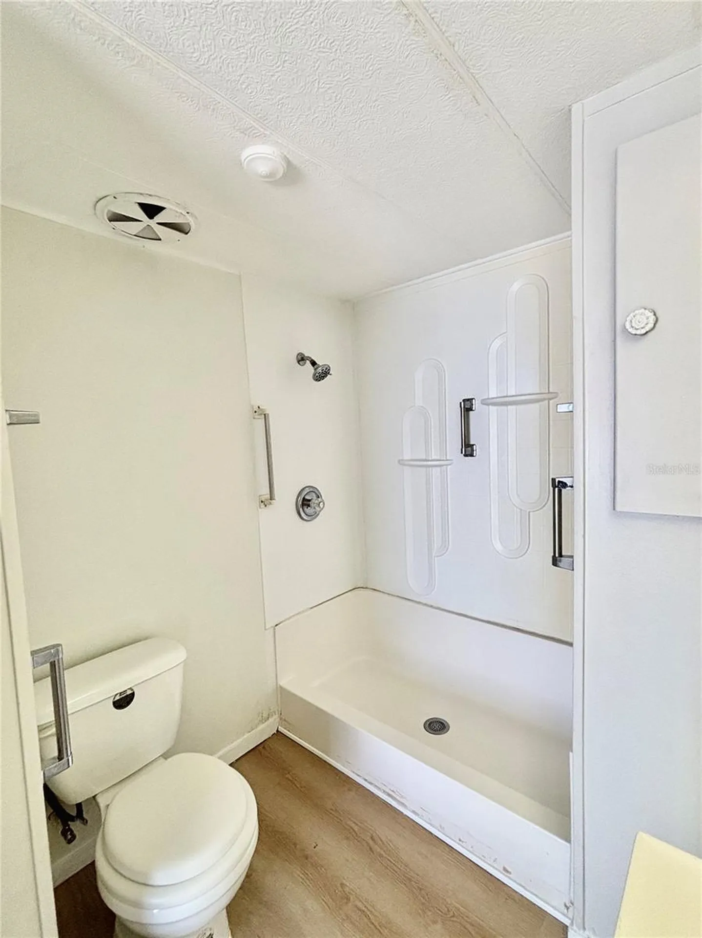 7028 Mount Jupiter Drive NE St Petersburg FL 33702