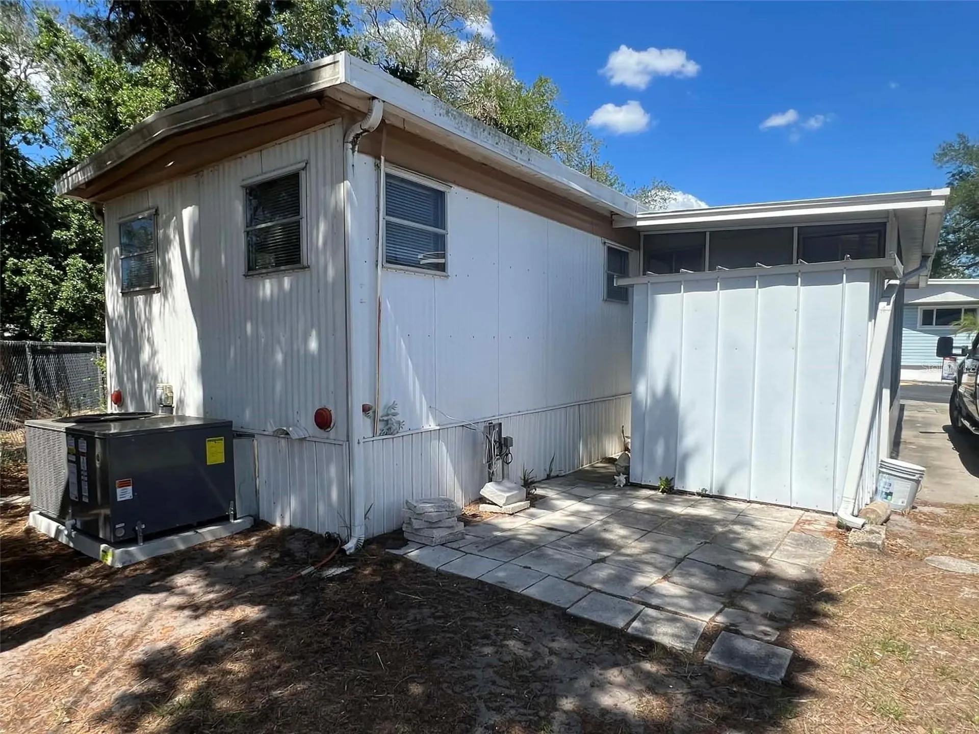 7801 34th Avenue N St Petersburg FL 33710