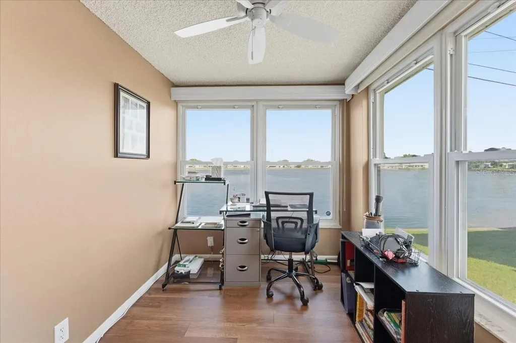 9875 Mainlands Boulevard W Pinellas Park FL 33782