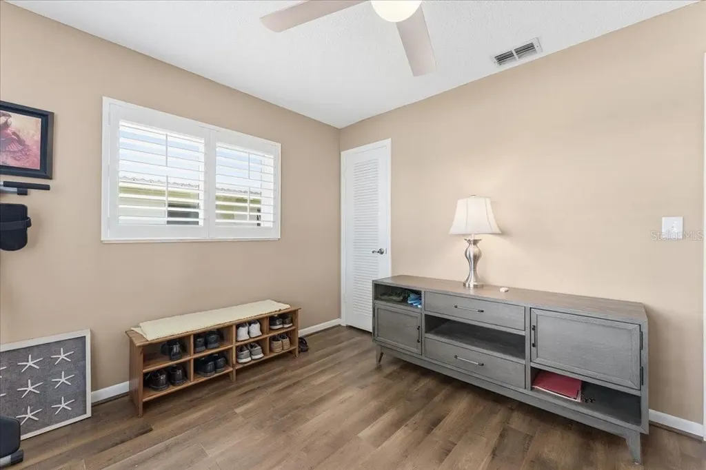 9875 Mainlands Boulevard W Pinellas Park FL 33782