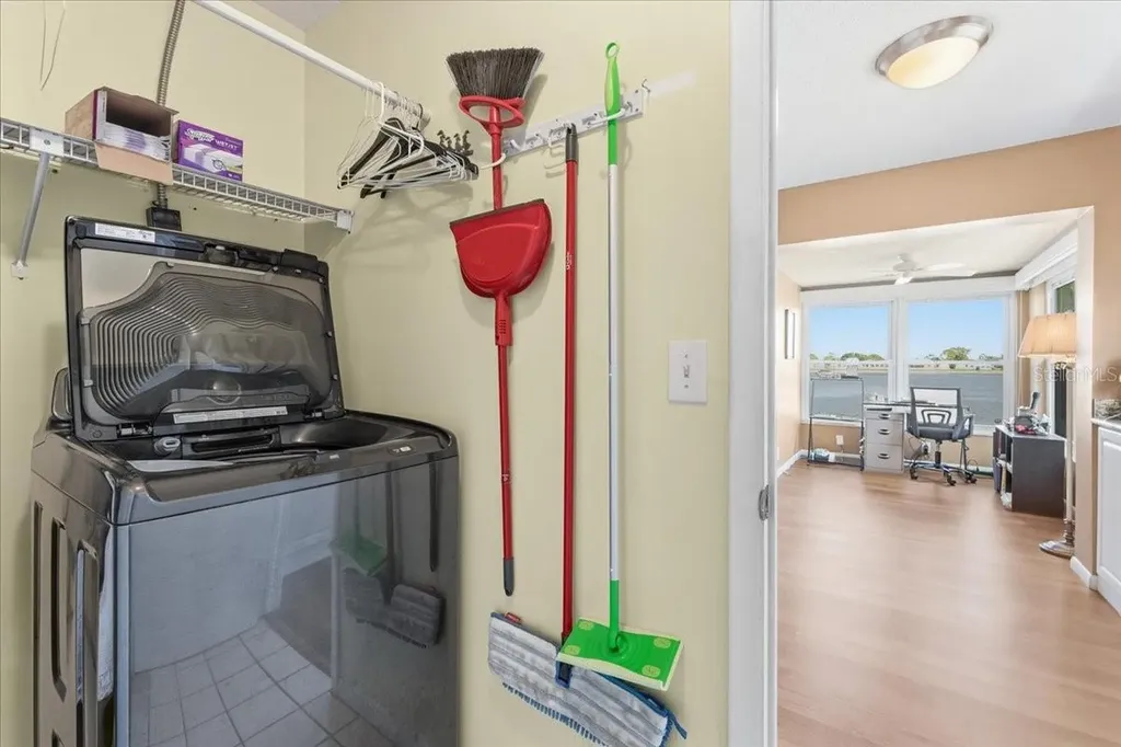 9875 Mainlands Boulevard W Pinellas Park FL 33782