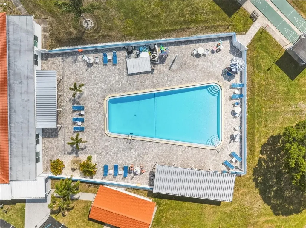 9875 Mainlands Boulevard W Pinellas Park FL 33782
