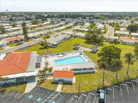 9875 Mainlands Boulevard W Pinellas Park FL 33782