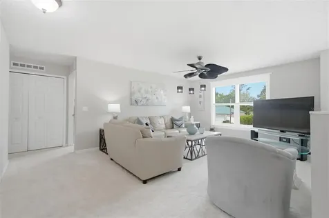 13 Slowdrift Palm Coast FL 32164