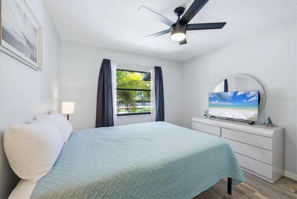 4430 47th Avenue W Bradenton FL 34210