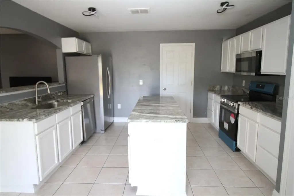 10410 Opus Drive Riverview FL 33579