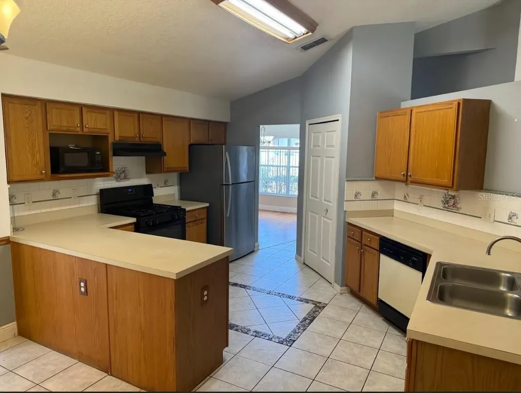 744 Meadow Park Drive Minneola FL 34715