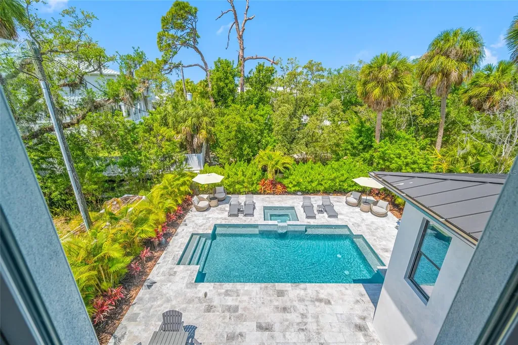 2623 S Parkview Street Tampa FL 33629