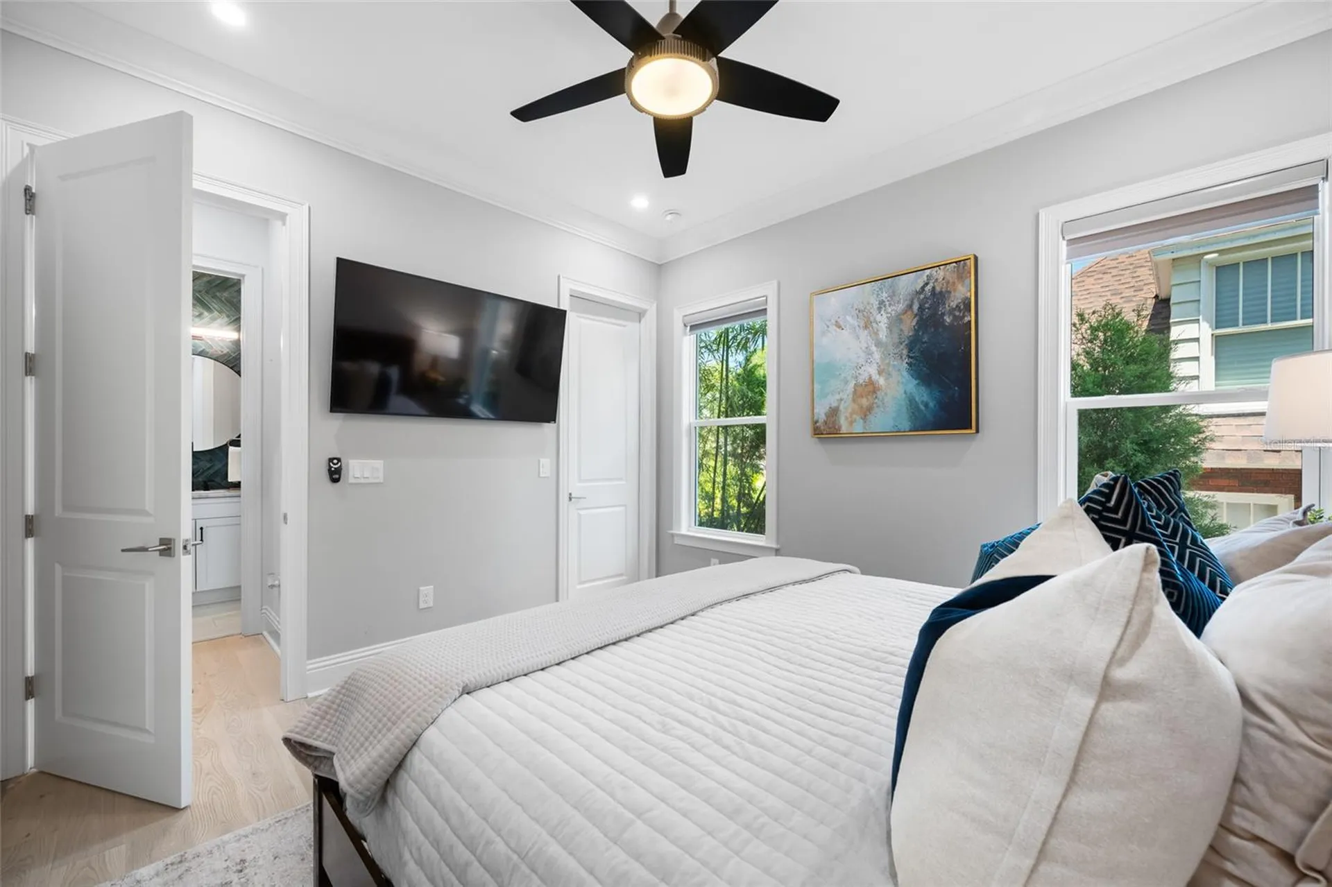 2623 S Parkview Street Tampa FL 33629
