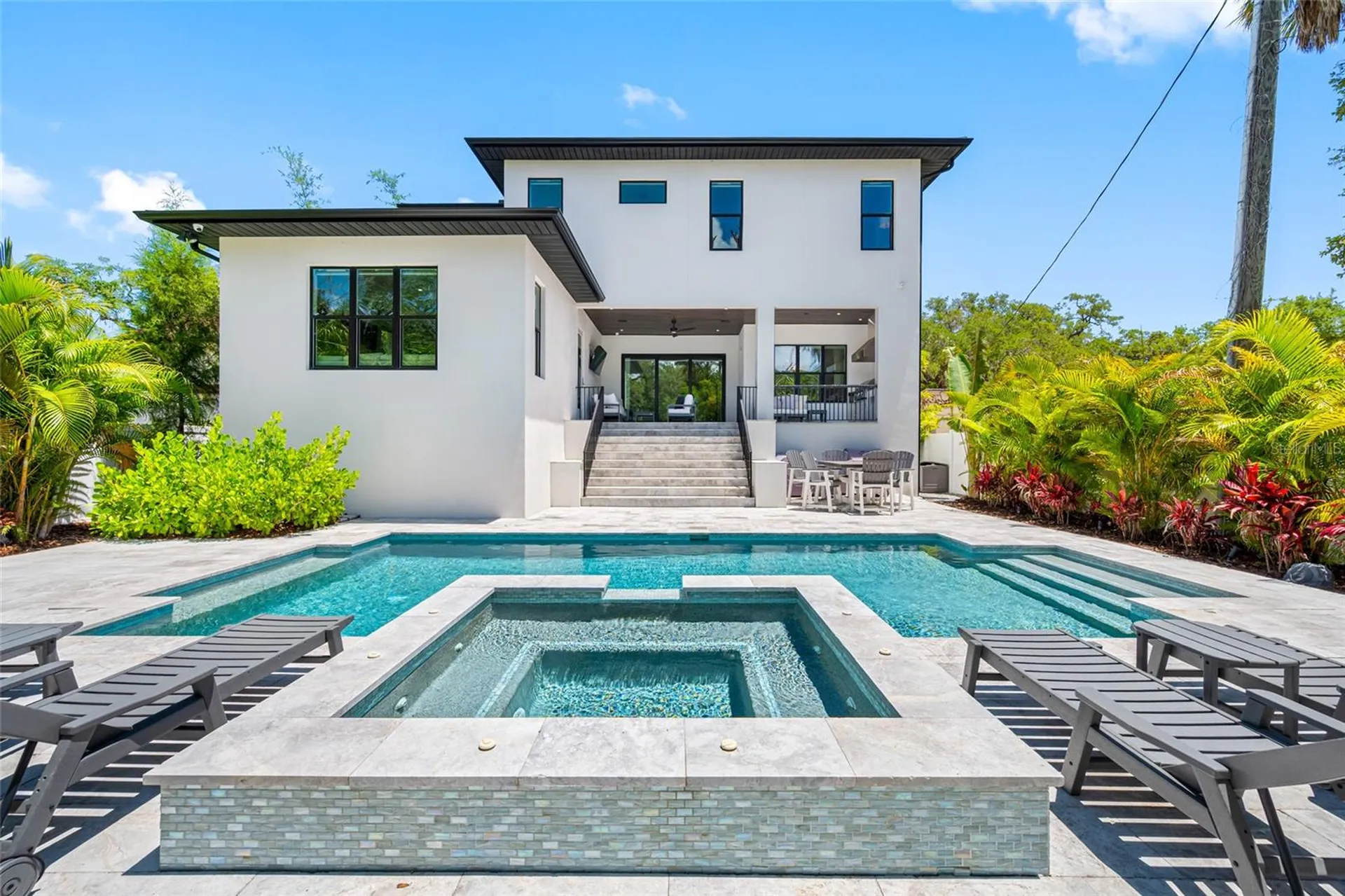 2623 S Parkview Street Tampa FL 33629