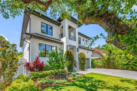 2623 S Parkview Street Tampa FL 33629
