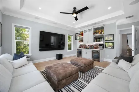 2623 S Parkview Street Tampa FL 33629