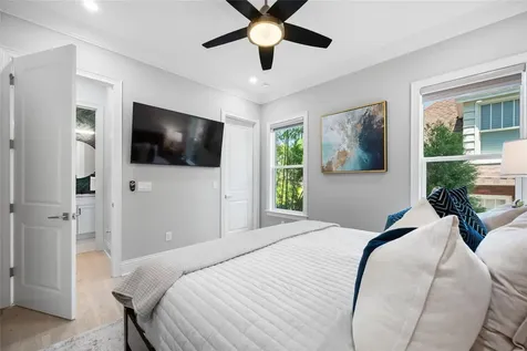2623 S Parkview Street Tampa FL 33629