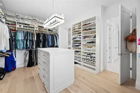 2623 S Parkview Street Tampa FL 33629