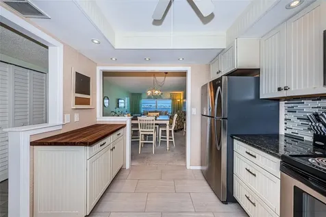 4750 Cove Circle St Petersburg FL 33708