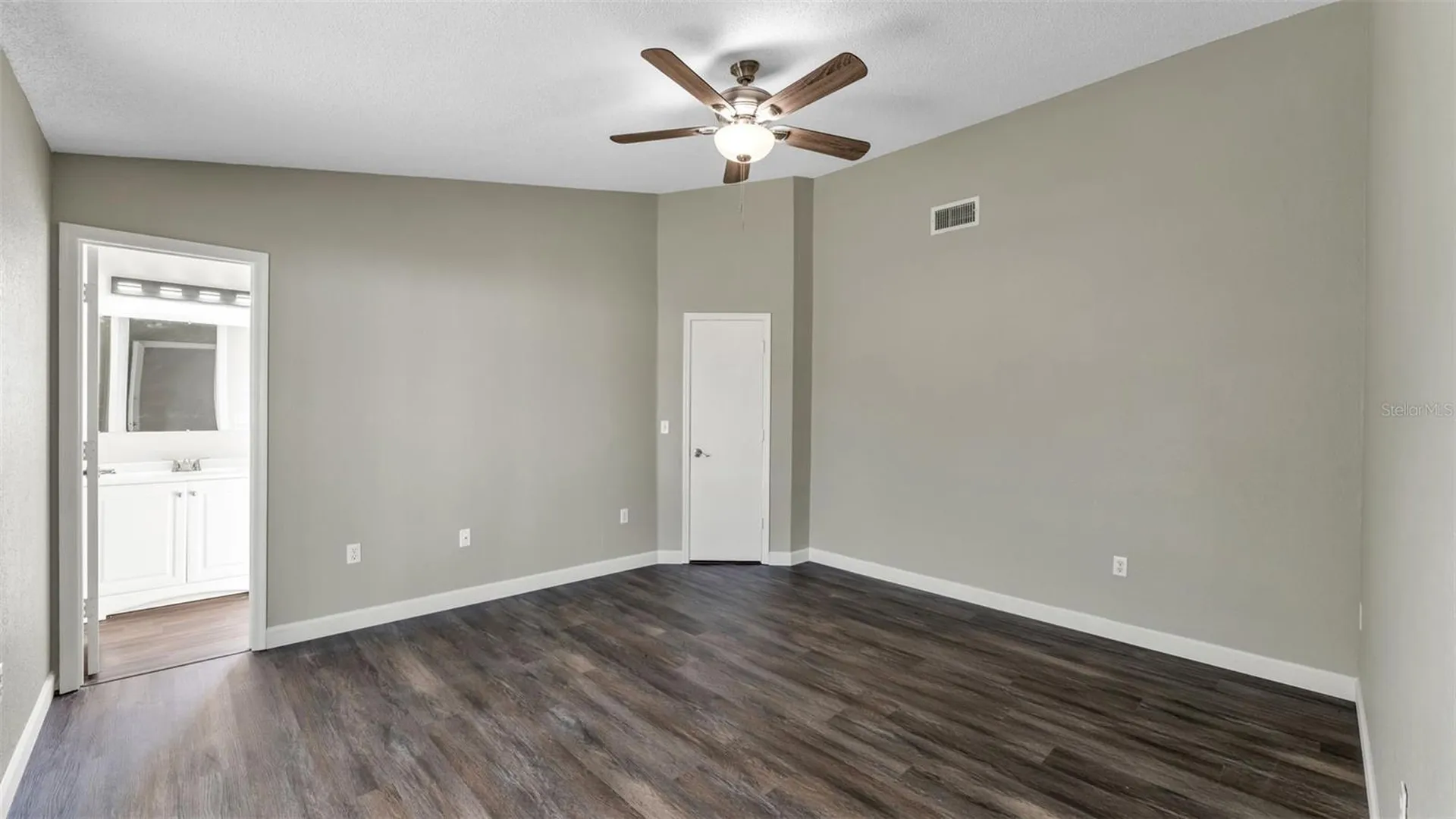 6714 Shepherd Oaks Street Lakeland FL 33811