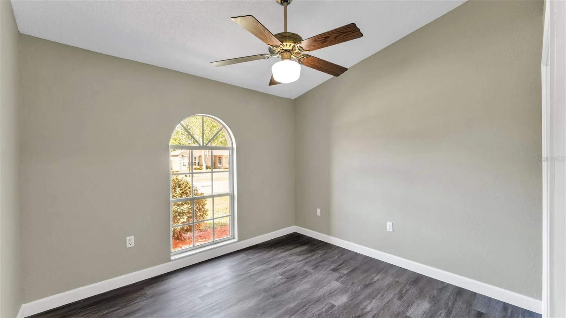 6714 Shepherd Oaks Street Lakeland FL 33811