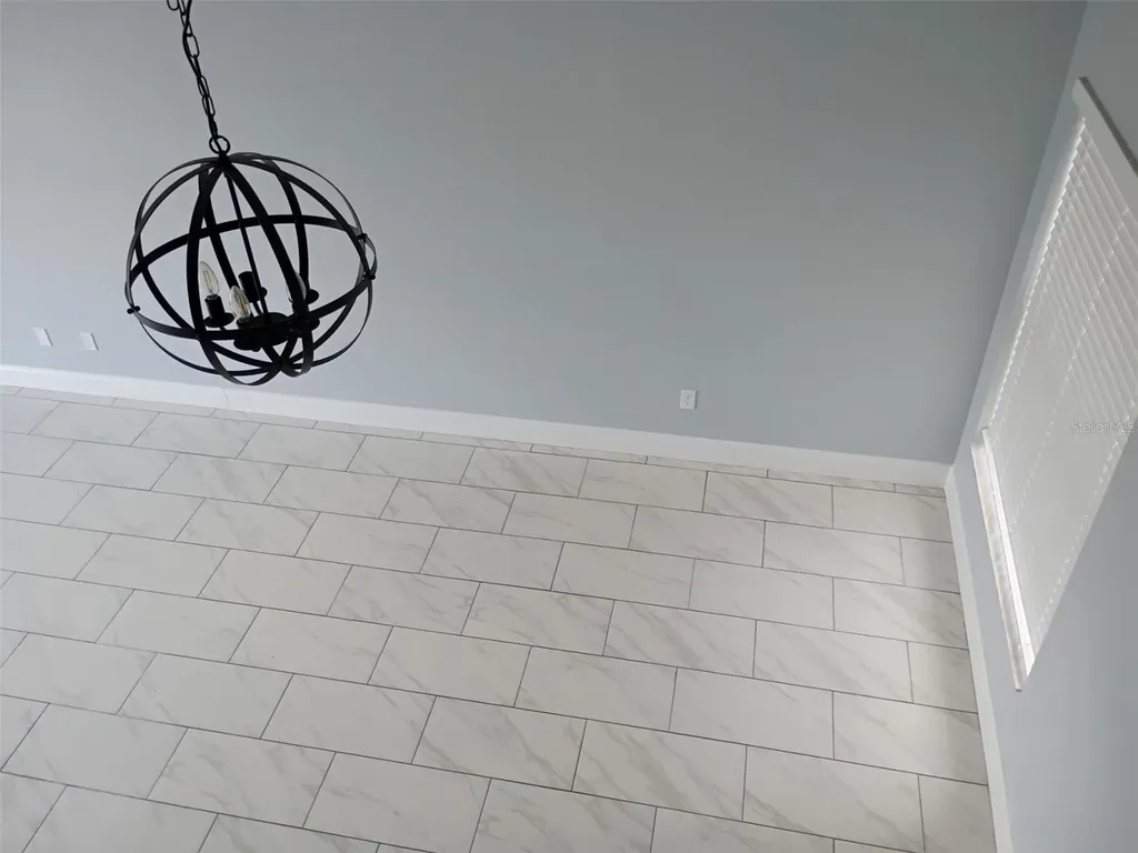 5585 Red Bone Lane Orlando FL 32810