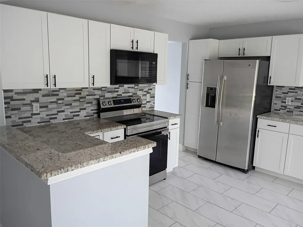 5585 Red Bone Lane Orlando FL 32810