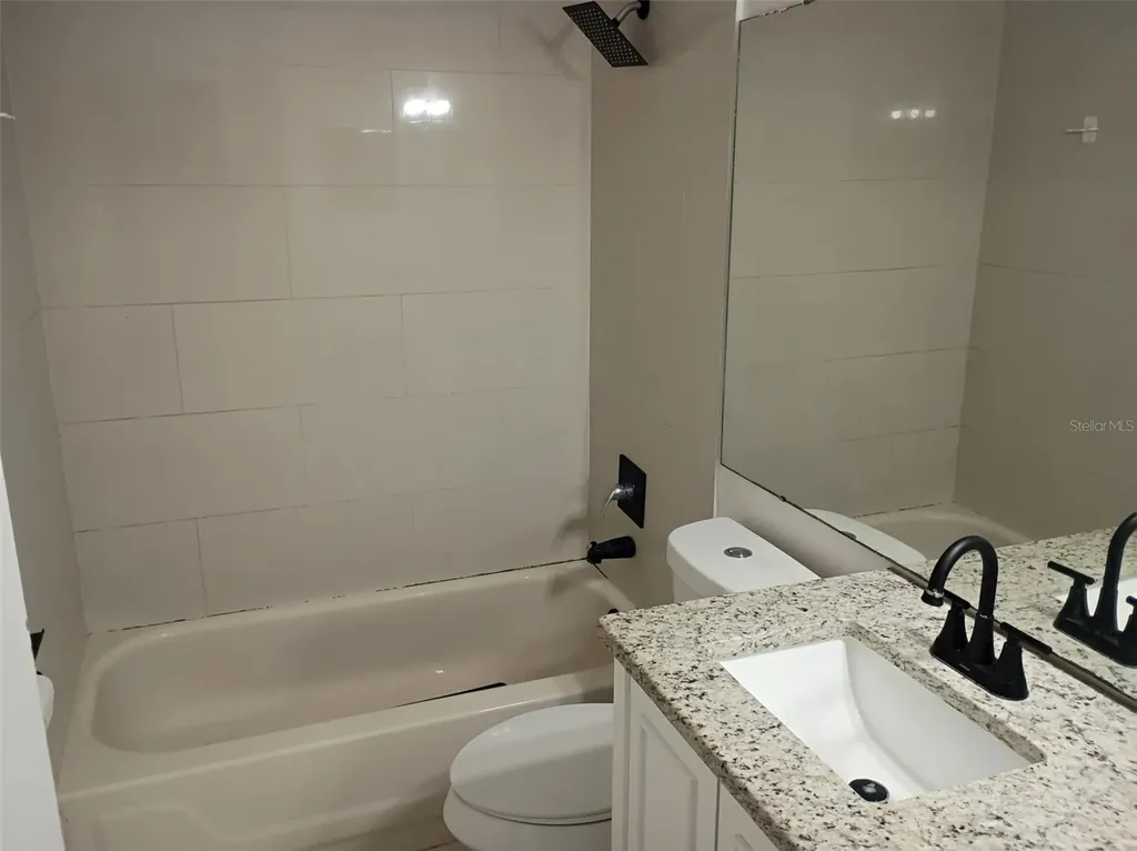 5585 Red Bone Lane Orlando FL 32810