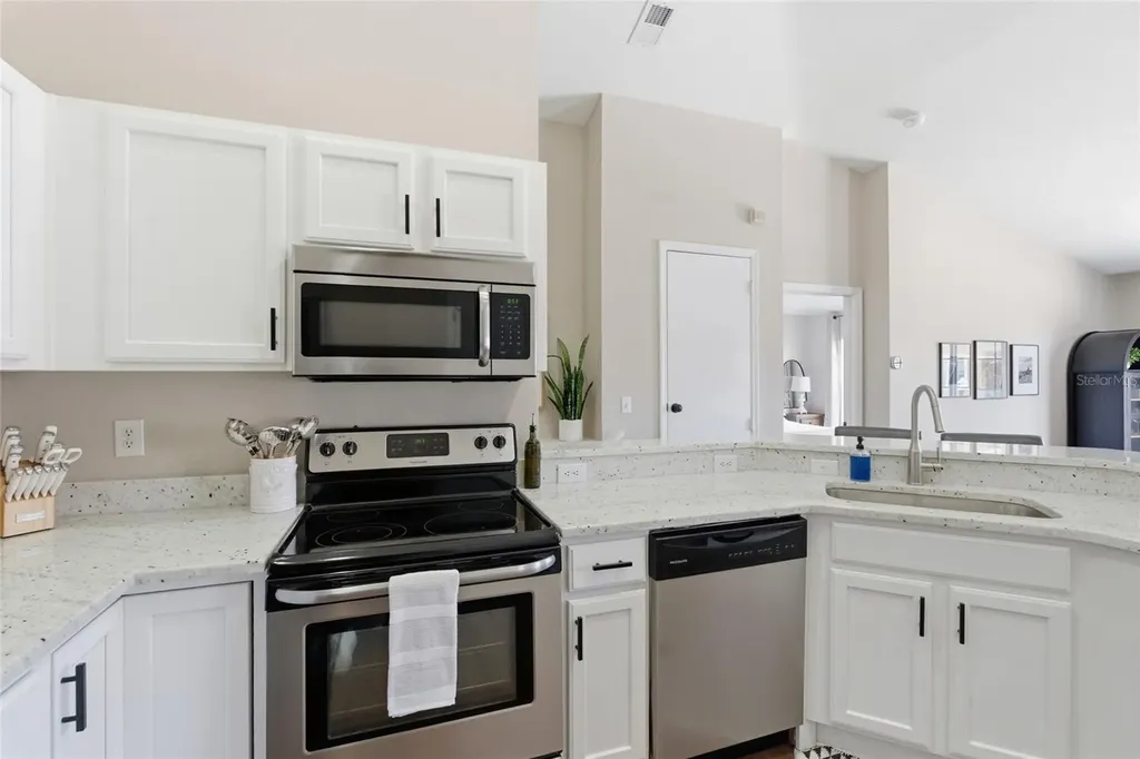 5134 6th Street N St Petersburg FL 33703