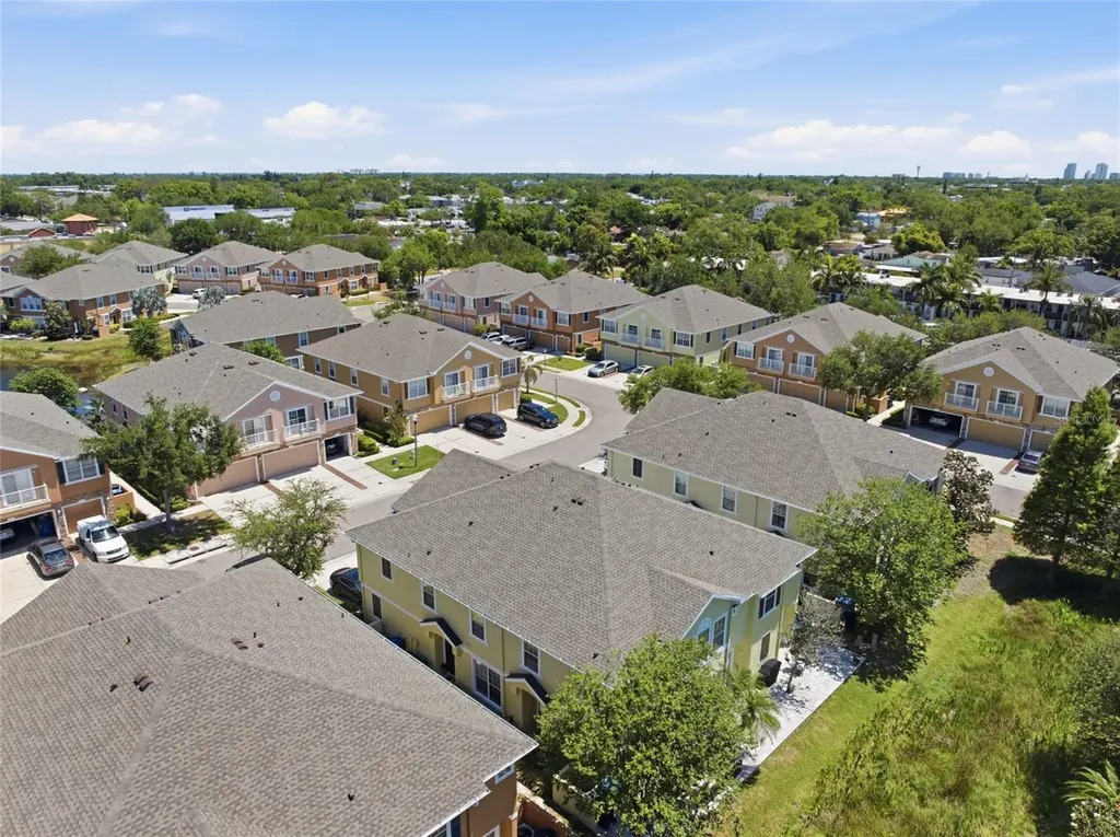 5134 6th Street N St Petersburg FL 33703