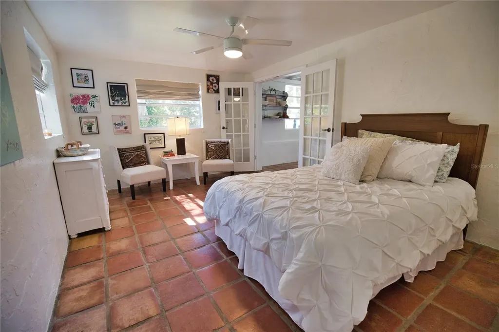650 Edwards Street Englewood FL 34223
