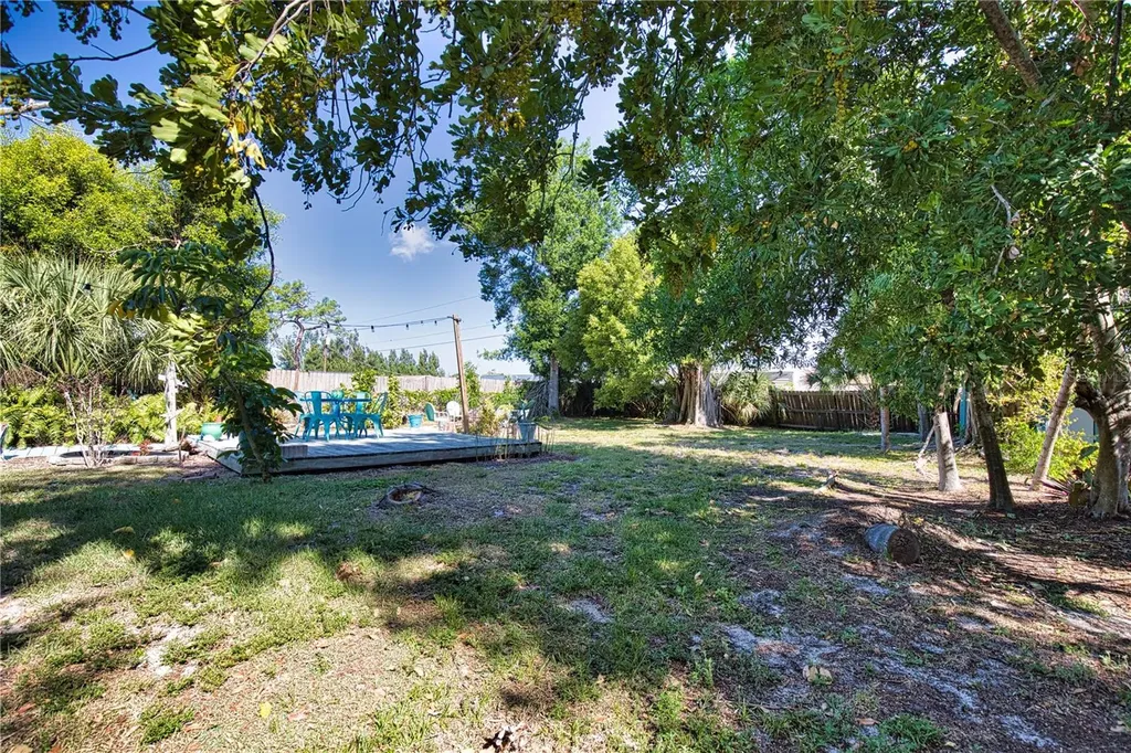 650 Edwards Street Englewood FL 34223