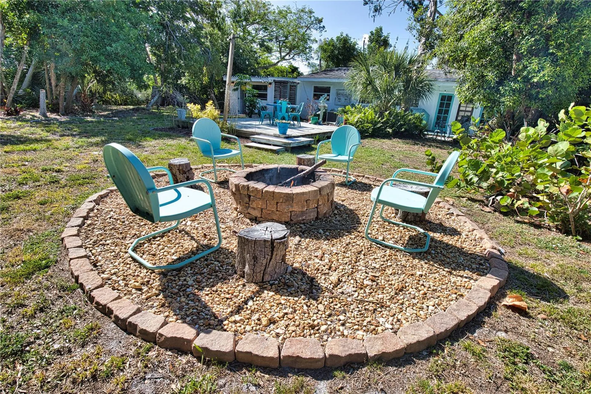 650 Edwards Street Englewood FL 34223