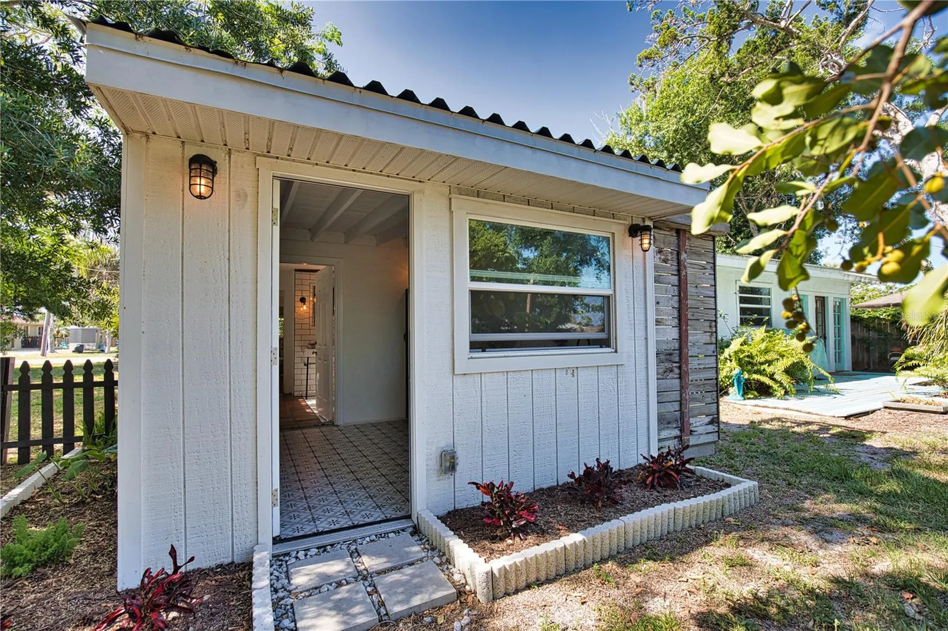 650 Edwards Street Englewood FL 34223