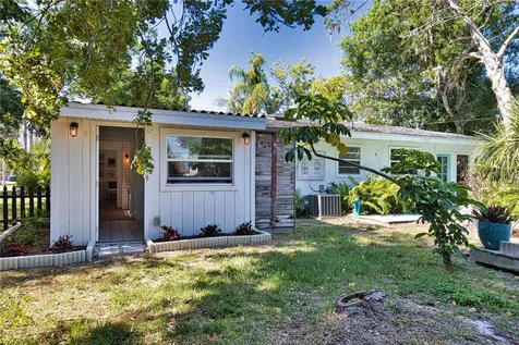 650 Edwards Street Englewood FL 34223