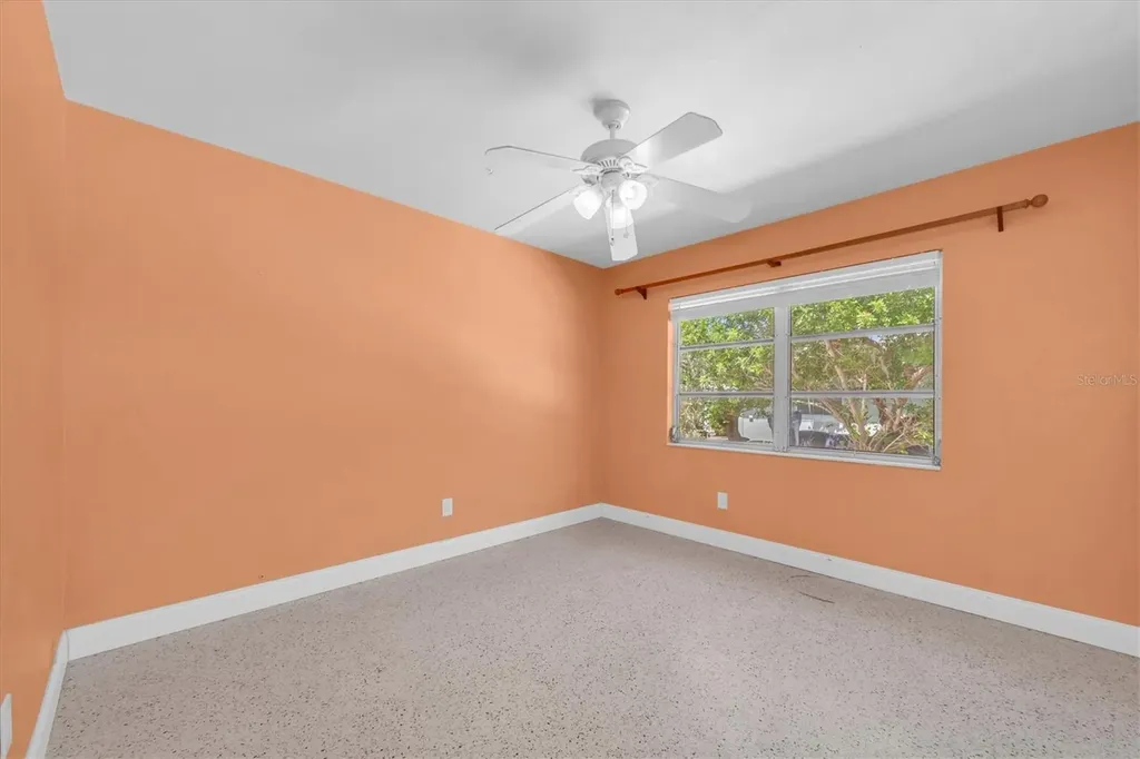 11095 2nd Street E Treasure Island FL 33706