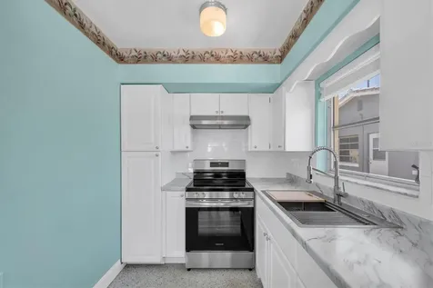 11095 2nd Street E Treasure Island FL 33706