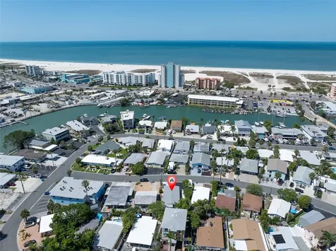 11095 2nd Street E Treasure Island FL 33706